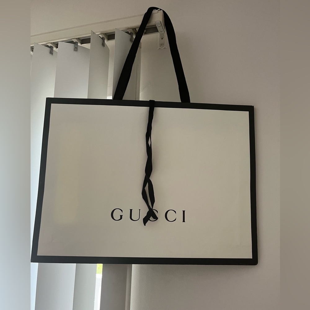 Authentic Gucci Shopping Bag